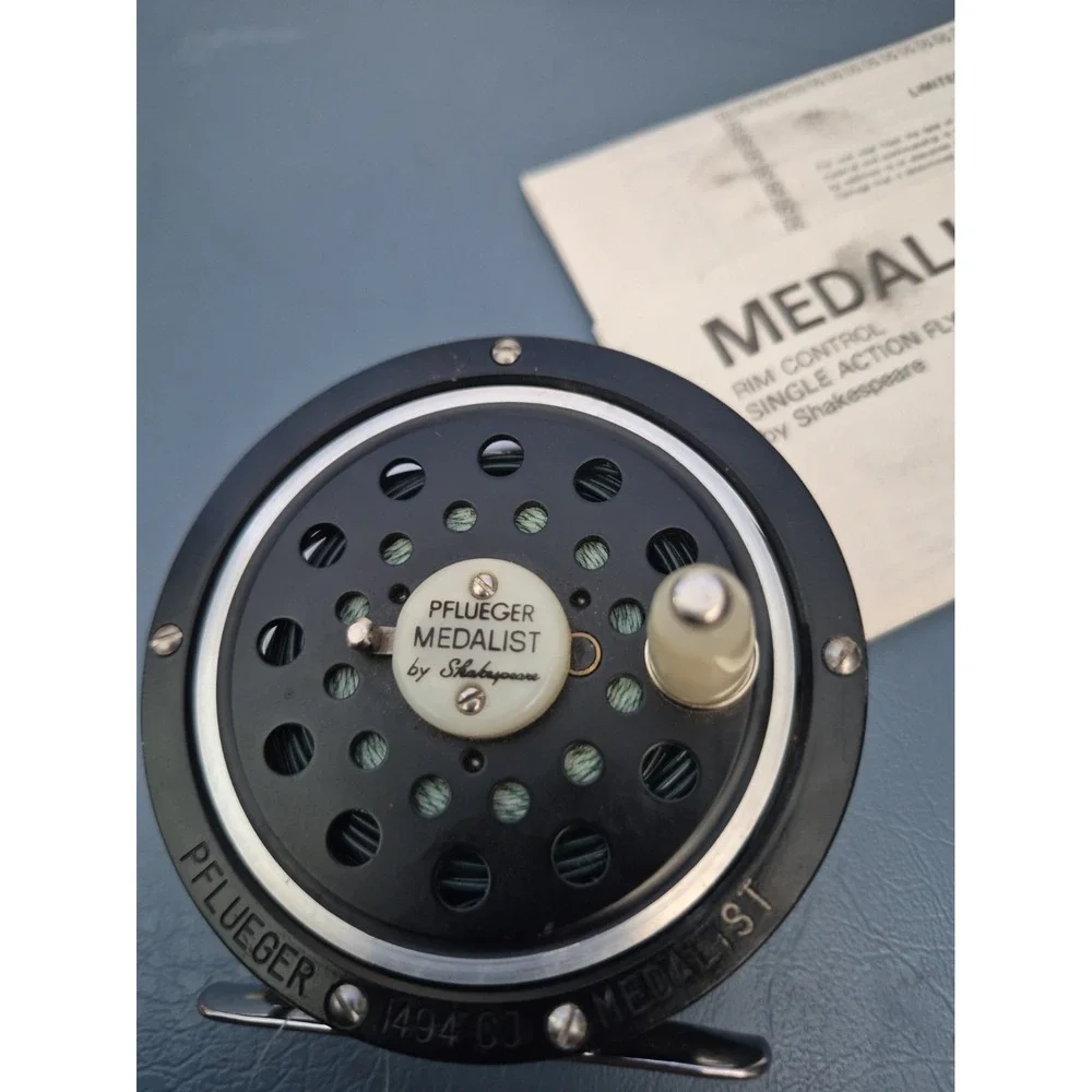 Pflueger Medalist 1494 Model Cj Fly Fishing Reel W Paperwork